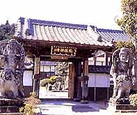 光桂寺山門の仁王像